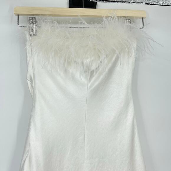 Lovers and Friends | Moira Mini Dress in White Strapless Satin Feather Trim XS - Picture 9 of 13